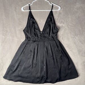 Free People Black V-Neck Plunging Fit & Flare Mini Dress Sleeveless Party Sz 6